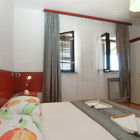 Anto 1028 Apartman