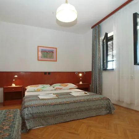 Apartman Anto 1028 Fazana